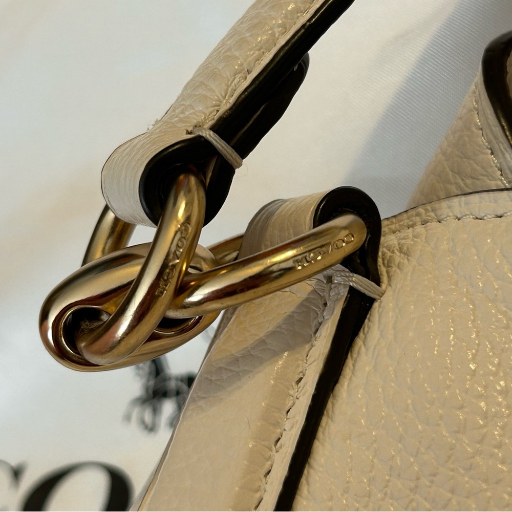 Cream Coach Hallie Handbag - Picture 4 of 14